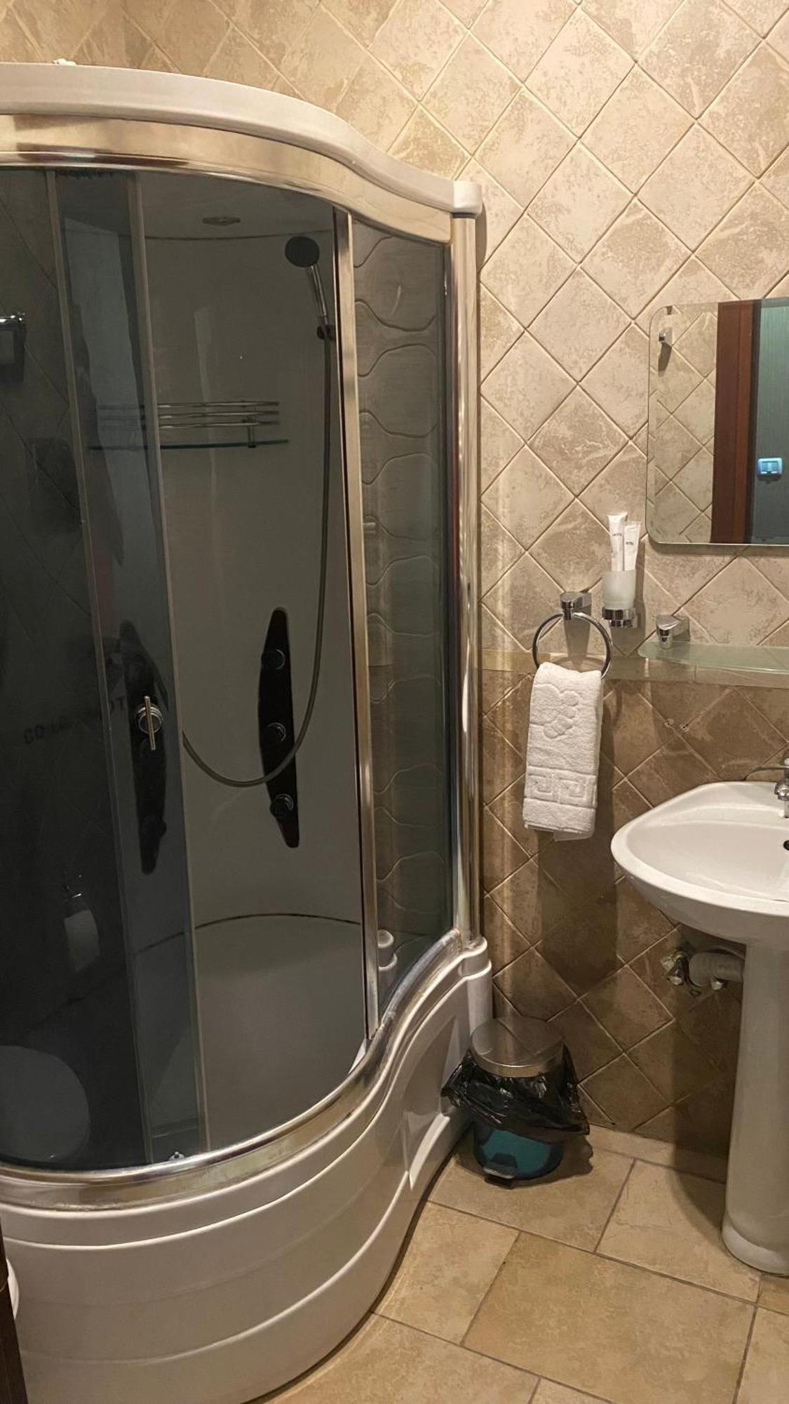 Hotel Old Rustaveli Tbilisi Esterno foto